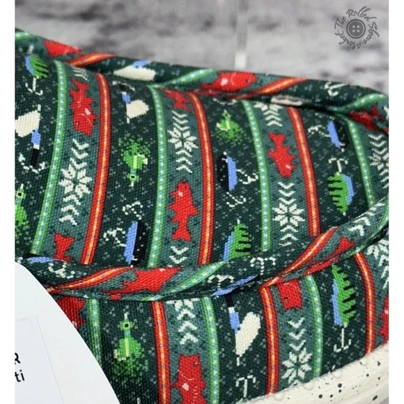 NWT No Box Hey Dude Mens Wally Fishmas Sweater Size 8 Pine Green Multi 44347-3AP - Picture 4 of 9